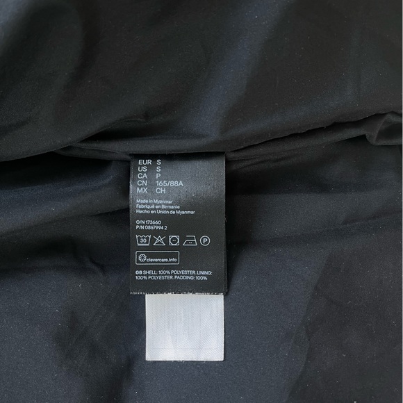 SOLD - H&M Black Puffer Jacket Size Small - Picture 6 of 8